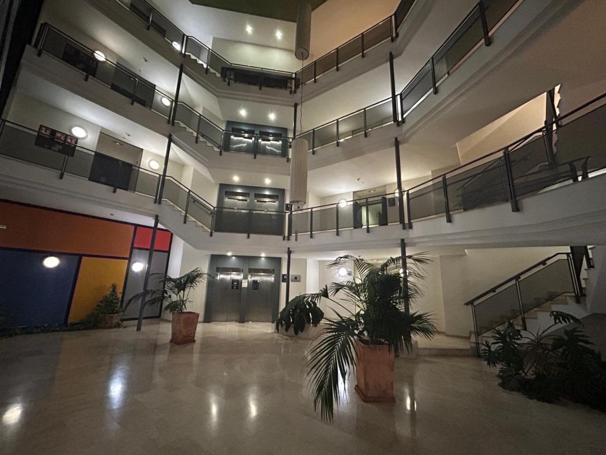 Lovely Apartment Sevilla Azahar Parking Bormujos Exterior photo