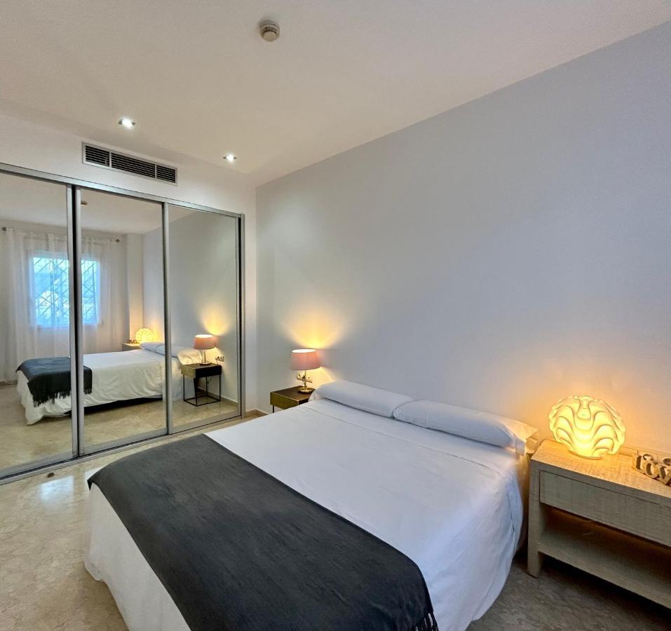 Lovely Apartment Sevilla Azahar Parking Bormujos Exterior photo